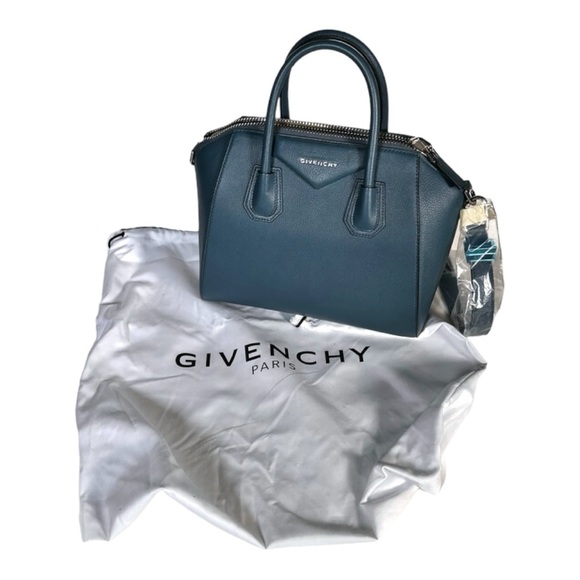 Givenchy Handbags - Givenchy Small Antigona Leather Satchel Oil Blue Bag New Authentic